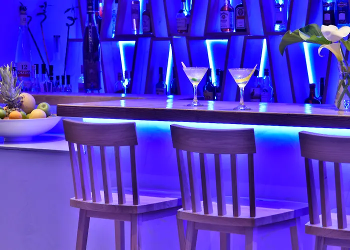 Petinos Hotel