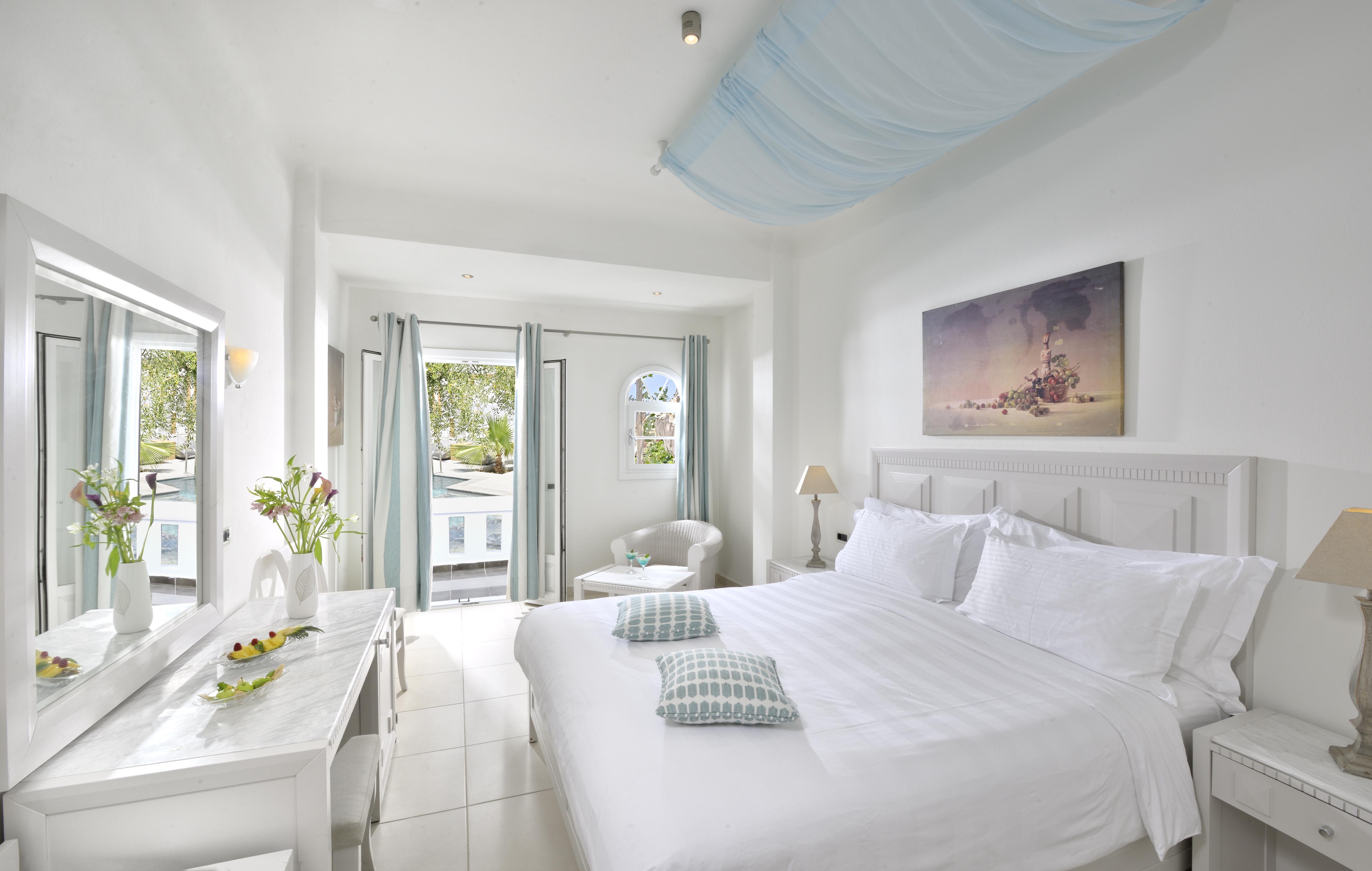 Petinos Hotel