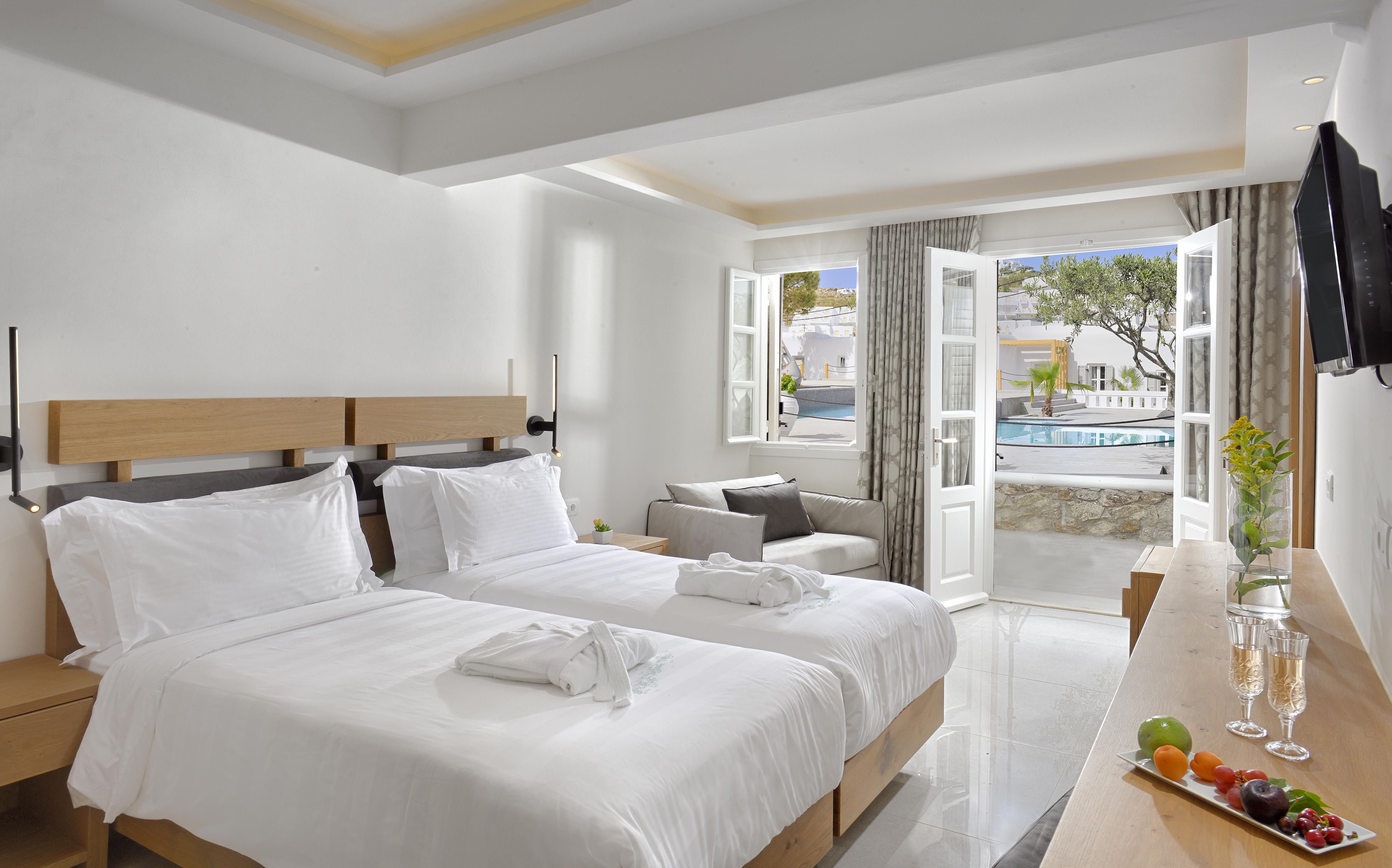 Hotel Petinos