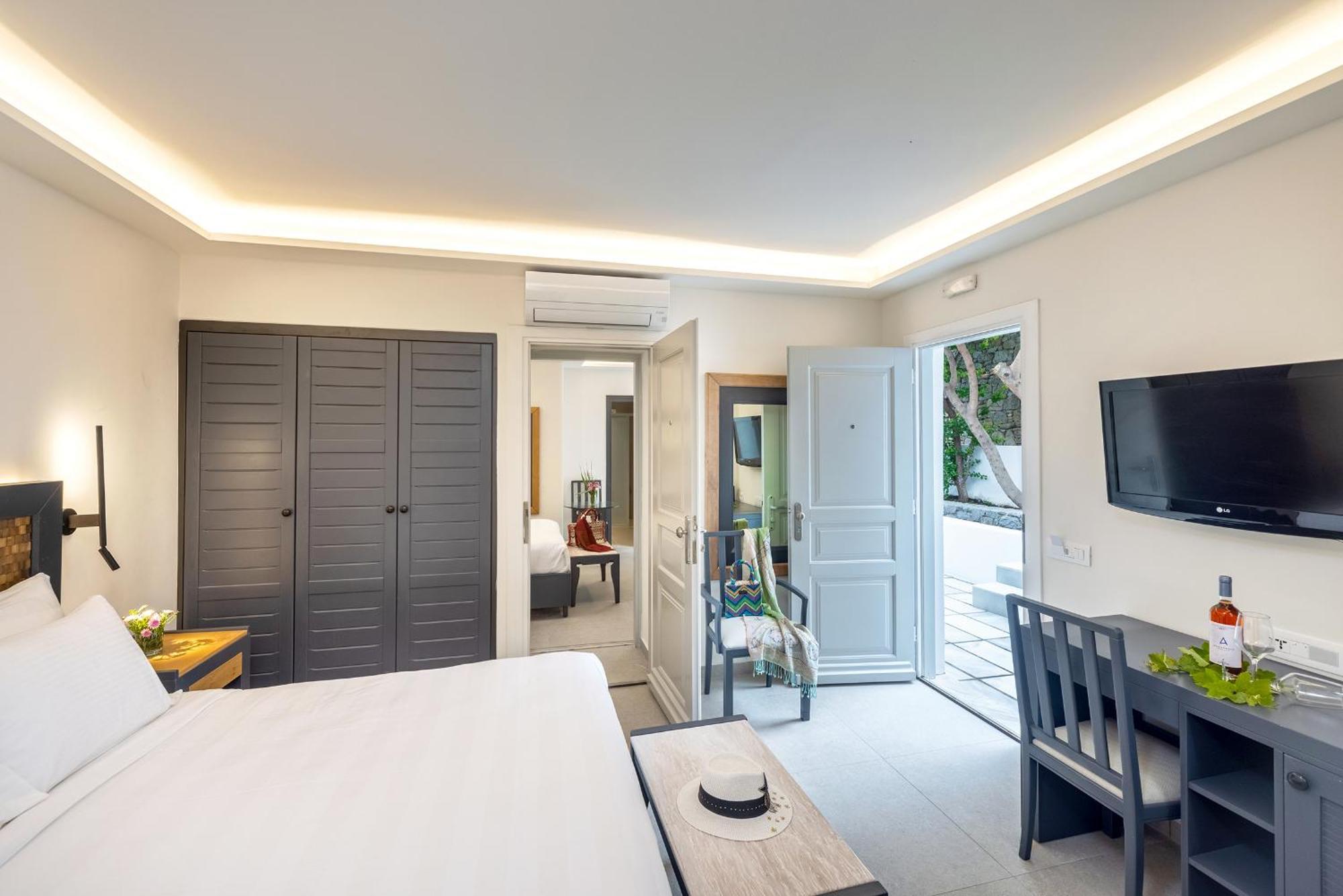 Hotel Petinos 4*
