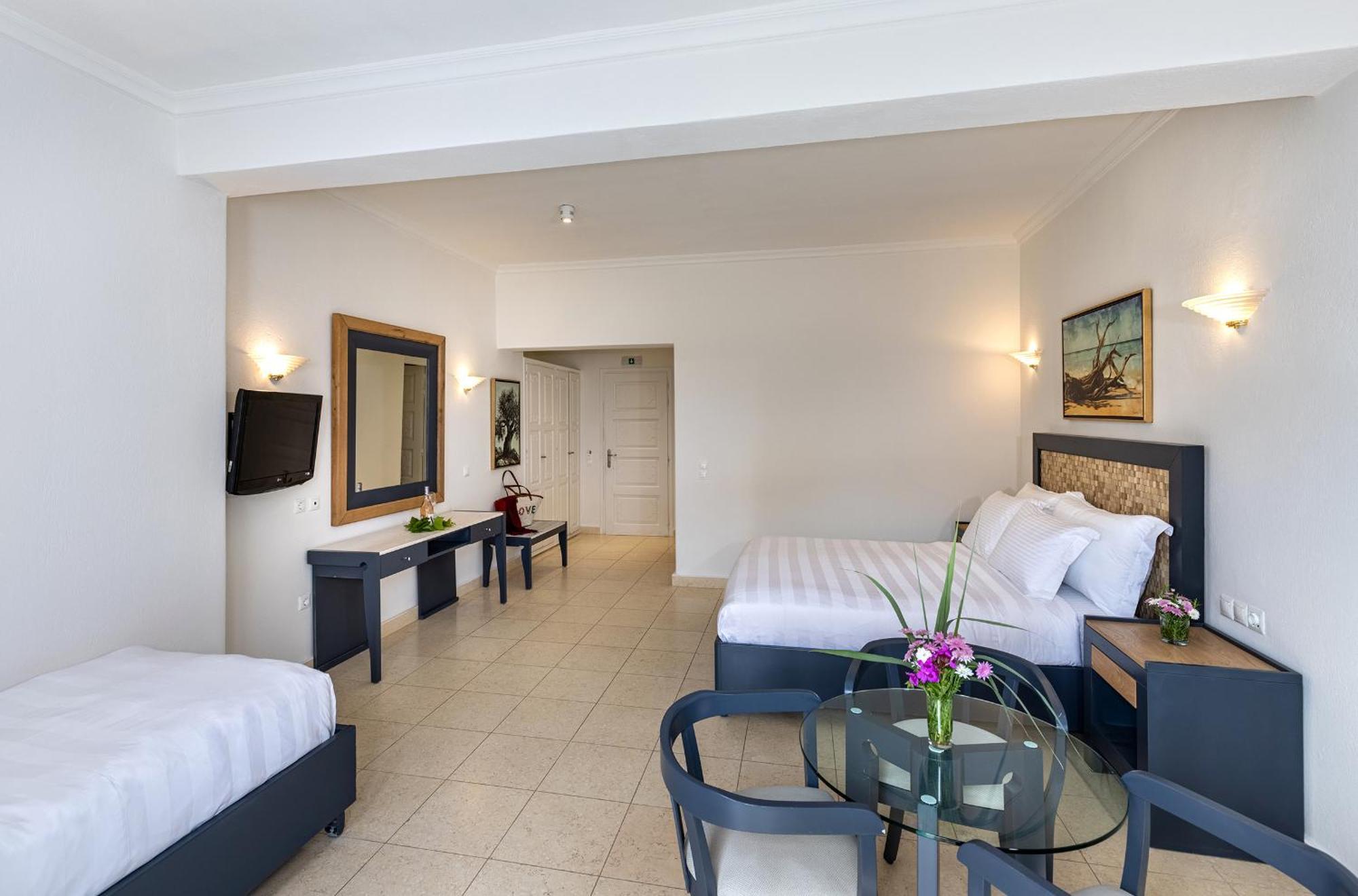 Petinos Platys Gialos (Mykonos)